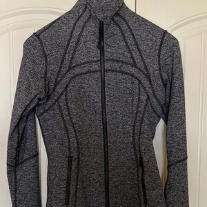 Lululemon Define Jacket size 10. Dark Heathered Gray